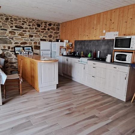 Bed and Breakfast Couloumine Breizh Saint-Aignan  Экстерьер фото